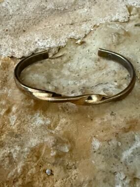 Vintage Sergio Lub California Magnetic Mixed Metal Twist Cuff Bracelet